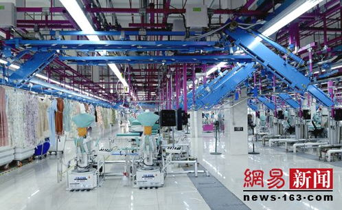 300名市民走進(jìn)天天洗衣 零距離探秘智能洗衣中央工廠 智暢享科技